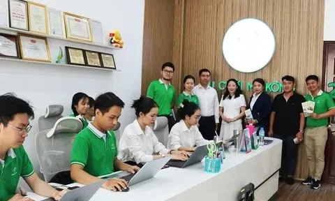 Lễ ký kết hợp tác chiến lược giữa KNP Edu và Mekong Smile Tour - Cú hích cho nhân lực và du lịch trải nghiệm bền vững