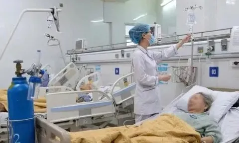 Đột quỵ xuất huyết não và những dấu hiệu ban đầu dễ bị bỏ qua ở người cao tuổi
