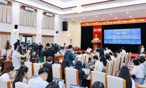 Kịp thời phát hiện, xử lý các trường hợp vi phạm quy chế thi