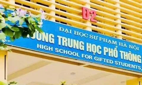 Trường chuyên Đại học Sư phạm hạ điểm chuẩn, tuyển bổ sung vào lớp 10