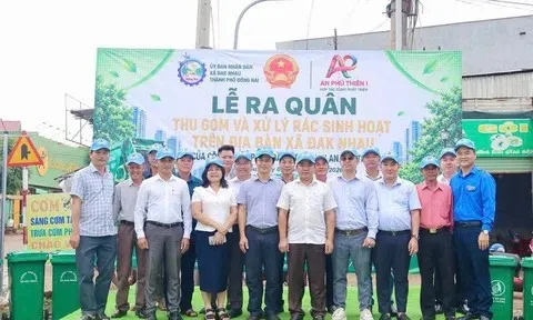 Đồng Nai: Ra quân thu gom rác thải sinh hoạt, chung tay xây dựng nông thôn xanh - sạch - văn minh tại xã Đak Nhau