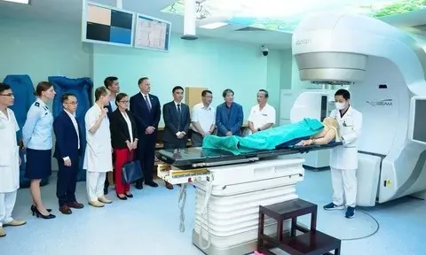 Khai trương mô hình đào tạo xạ trị - xạ phẫu đầu tiên tại Việt Nam