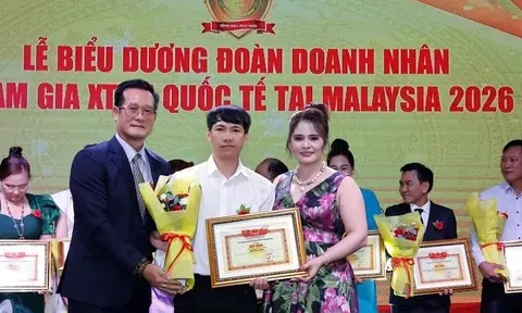 Chuyện về người thầy “buôn táo” và triết lý kinh doanh từ bục giảng