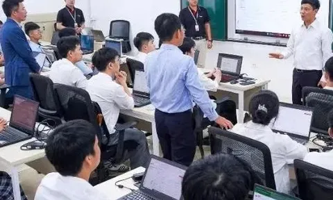 Đa lợi ích từ hợp tác “3 nhà” ở đại học