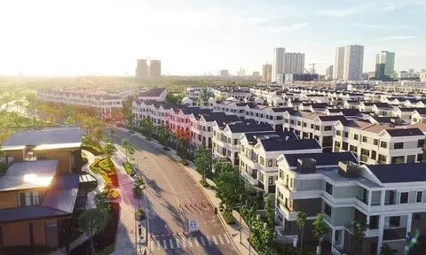 Nhà liền thổ Hà Nội “đứng” giao dịch