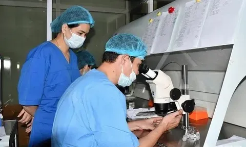 Bước tiến mới trong điều trị nam giới hiếm muộn