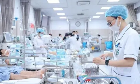 Chính phủ ban hành quy định mới về phụ cấp ưu đãi nghề đối với nhân viên y tế