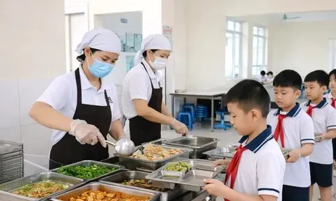 Tăng cường bảo đảm an toàn, chất lượng bữa ăn bán trú trong các cơ sở giáo dục