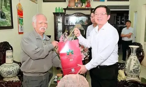 Gia Lai: Phó Thủ tướng Hồ Quốc Dũng thăm, tri ân nguyên lãnh đạo tỉnh Gia Lai