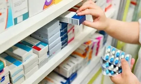 Giá bán thuốc tối đa từ doanh nghiệp không được vượt quá 30% giá trúng thầu thực tế