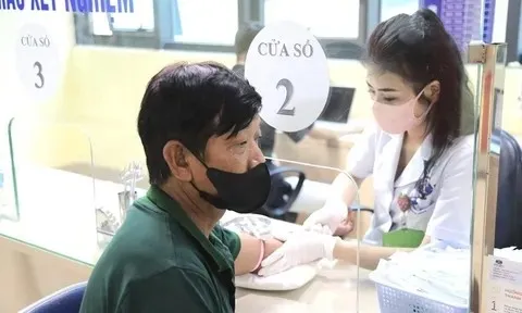 Bổ sung các chính sách đãi ngộ nhân lực y tế