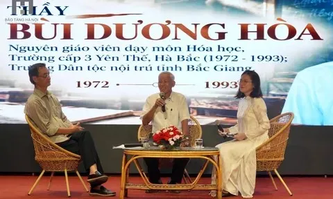 Thế hệ trẻ Thủ đô tìm về ký ức những lớp học thời chiến